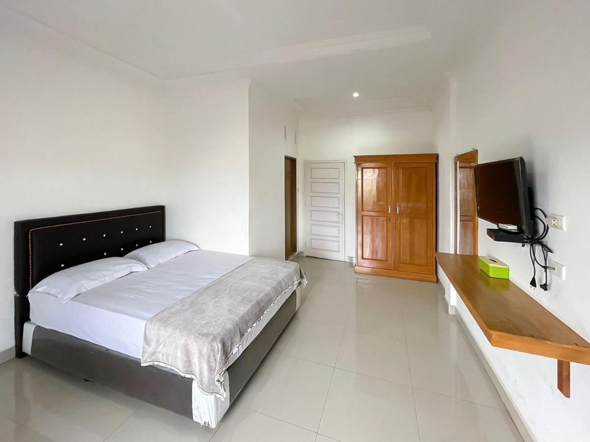 Hotel Lucky 21 Syariah Mitra Reddoorz Lubuklinggau 外观 照片